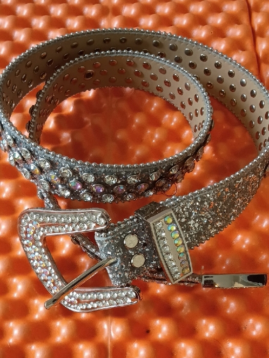 Accessories - Sparkling Silver Crystal-Embellished Women's Belt